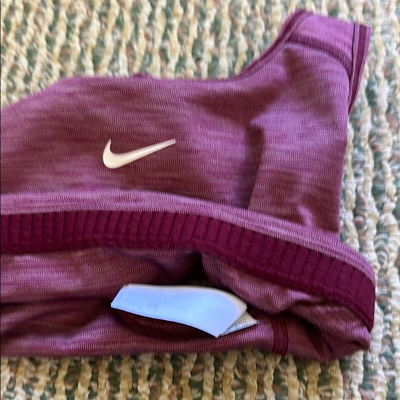 Nike Purple and Gray Sports Bra with removable padding - Picture 4 of 4